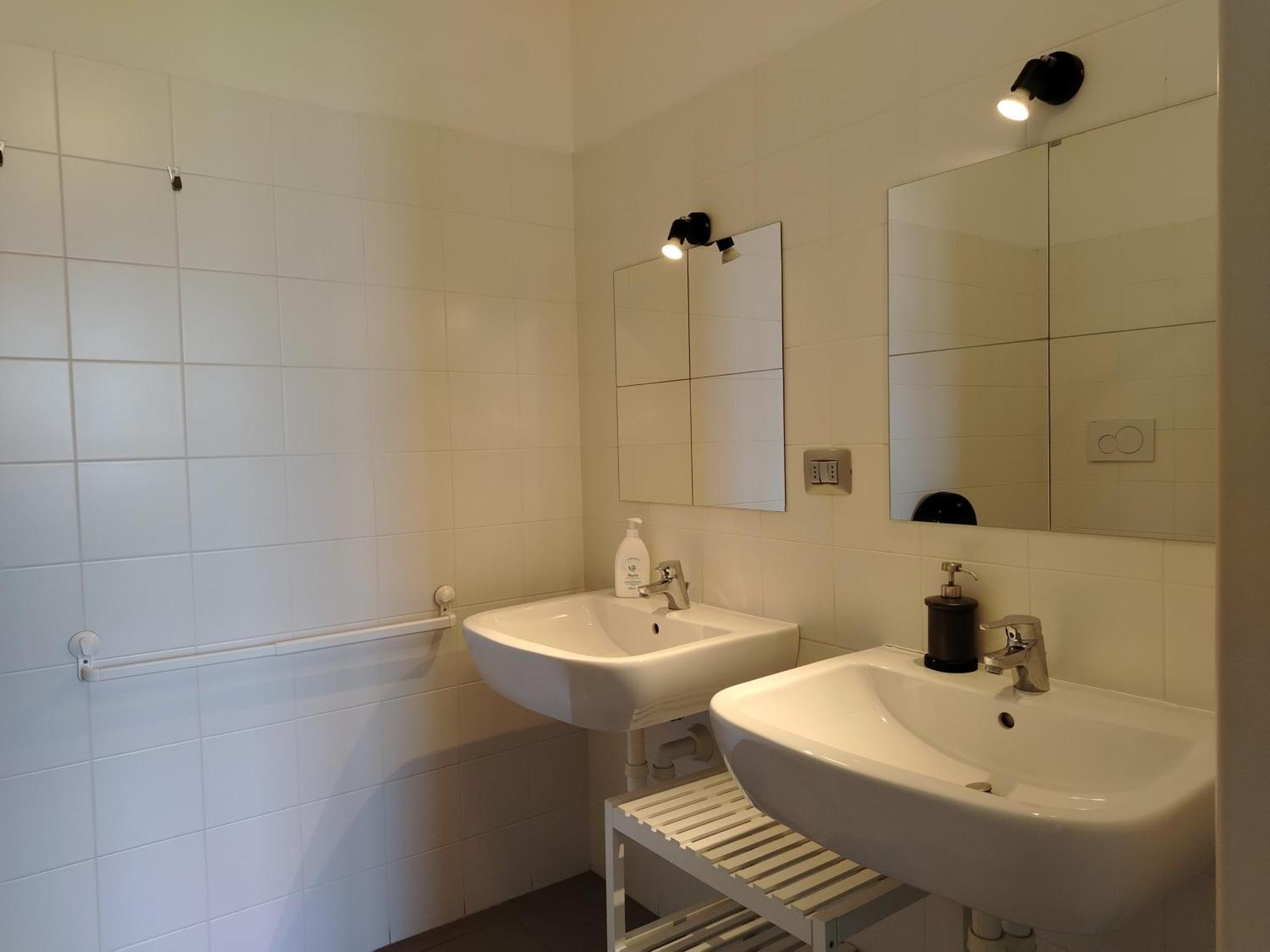 Quadruple Room Private Bathroom